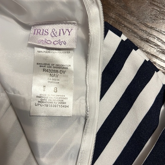 Beautiful Girls Dress - Picture 5 of 11